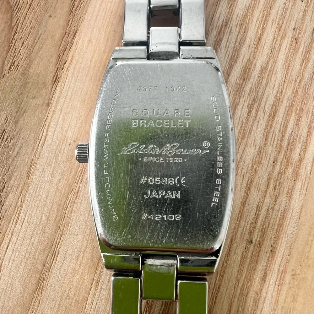Eddie Bauer ladies rectangular silver tone bracelet watch NEW BATTERY